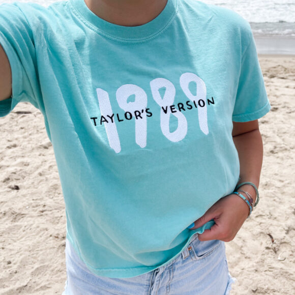 1989 (taylor's version) comfort colors boxy women's tee chalky mint