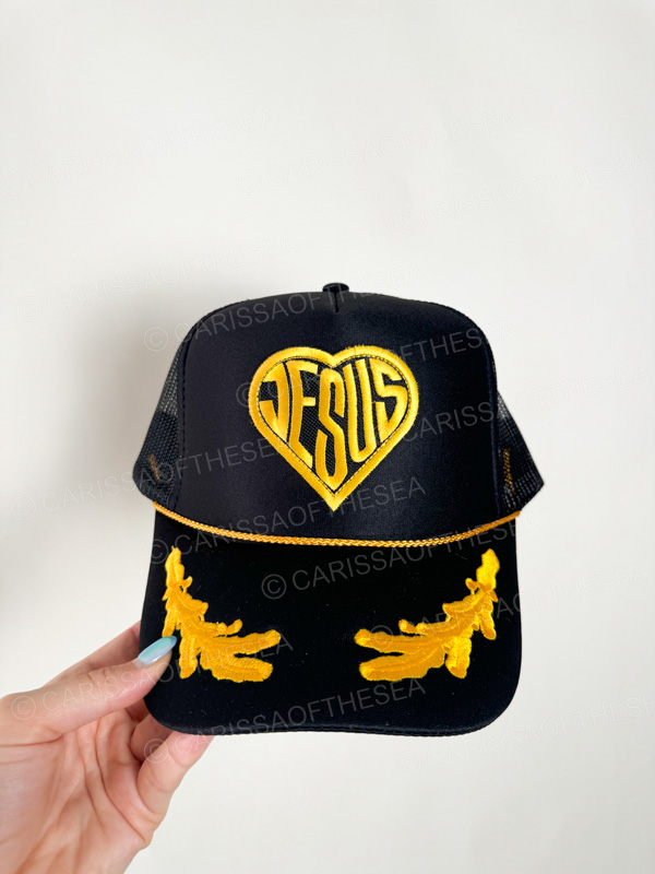 jesus heart black gold leave trucker hat